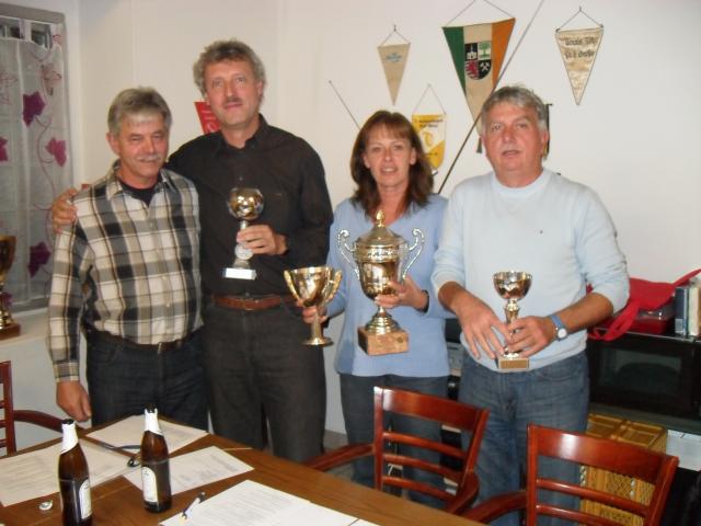 2011-jhv001_1.jpg